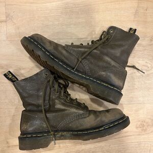 Dr. Martens 1460 Pascal Brown Leather Boots